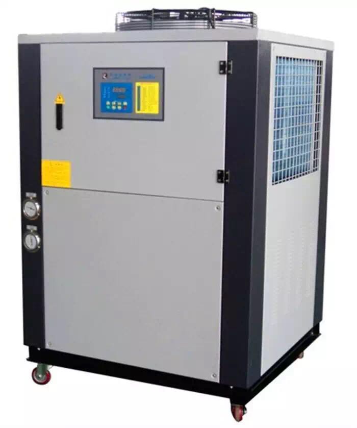 工業(yè)冷水機組,水冷型冷水機組，風(fēng)冷型冷水機組