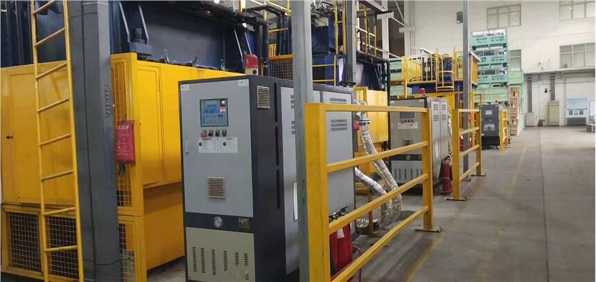 河北復(fù)合材料模具油加熱器，模具油加熱器